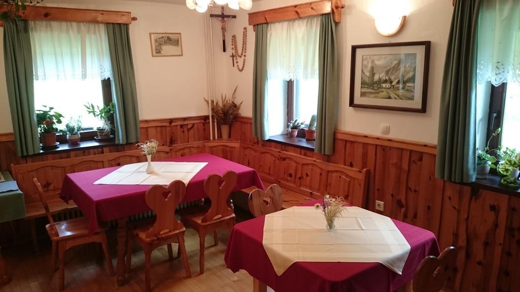 Farm Stay Juvanija Solčava Eksteriør billede